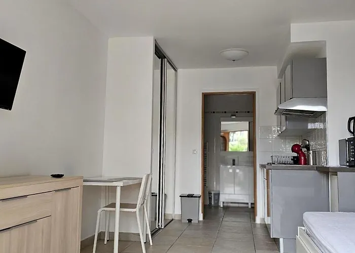 Meuble-juan Pins-logt3 أنتيب